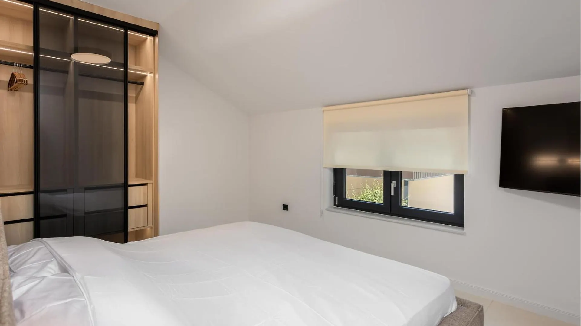 2 Bedroom Awesome Apartment In Novi Vinodolski